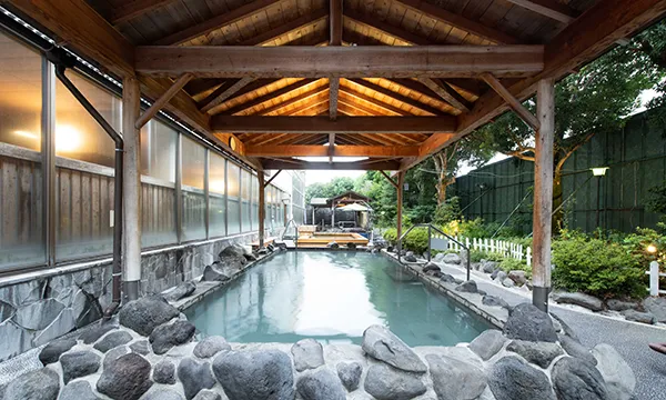 富嶽温泉 花の湯 露天風呂