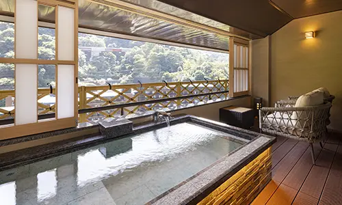 ホテルおかだ_露天風呂