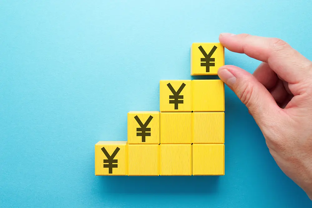 カードローンの増額はどうすればできる？審査のポイントや流れ、メリットを解説