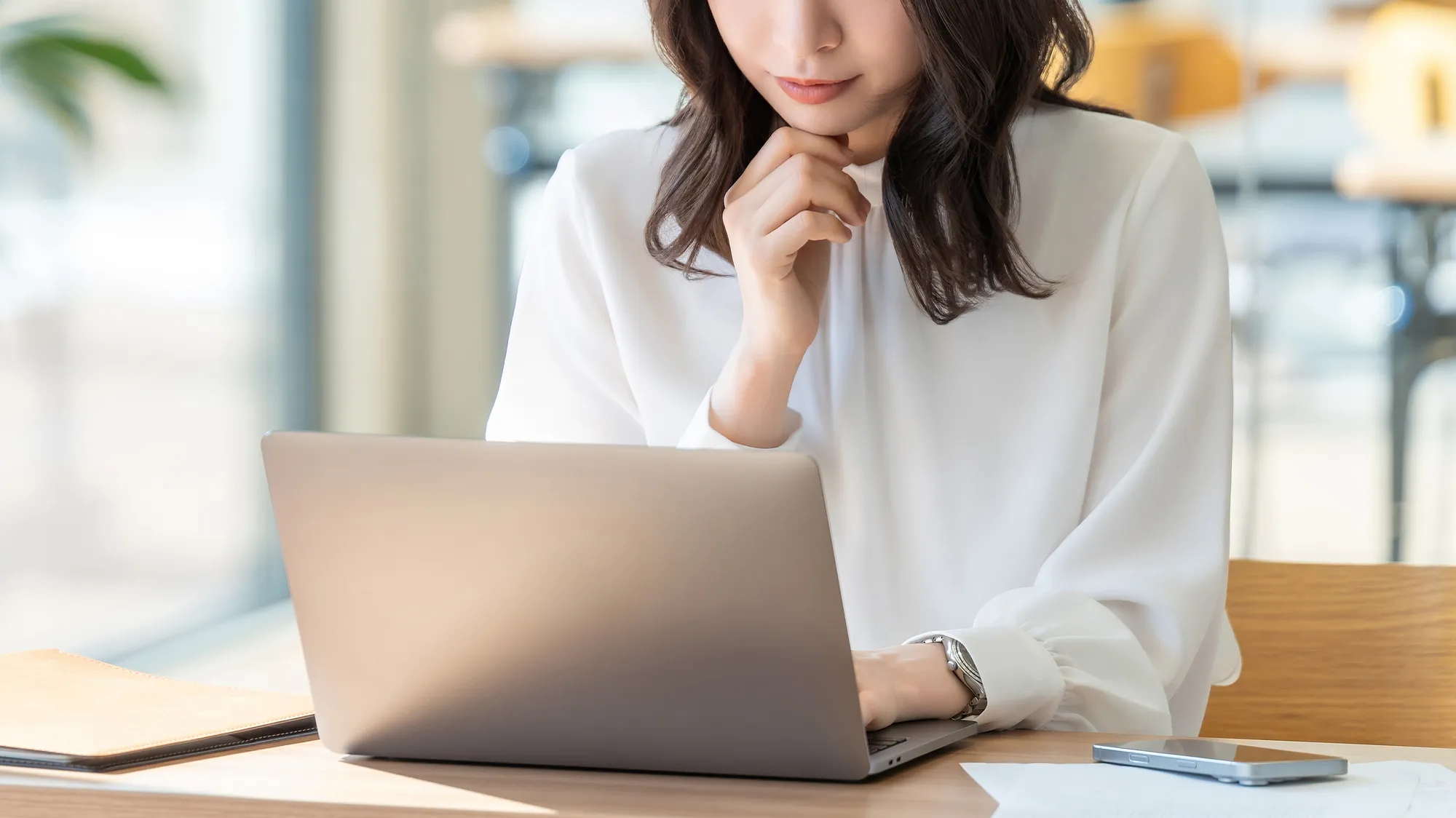 転職・退職時のカードローンはどうなる？新規申し込みはできる？必要な手続きと注意点を解説